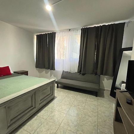 8 Venator House Boutique Appartement León Buitenkant foto