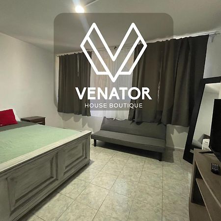 8 Venator House Boutique Appartement León Buitenkant foto