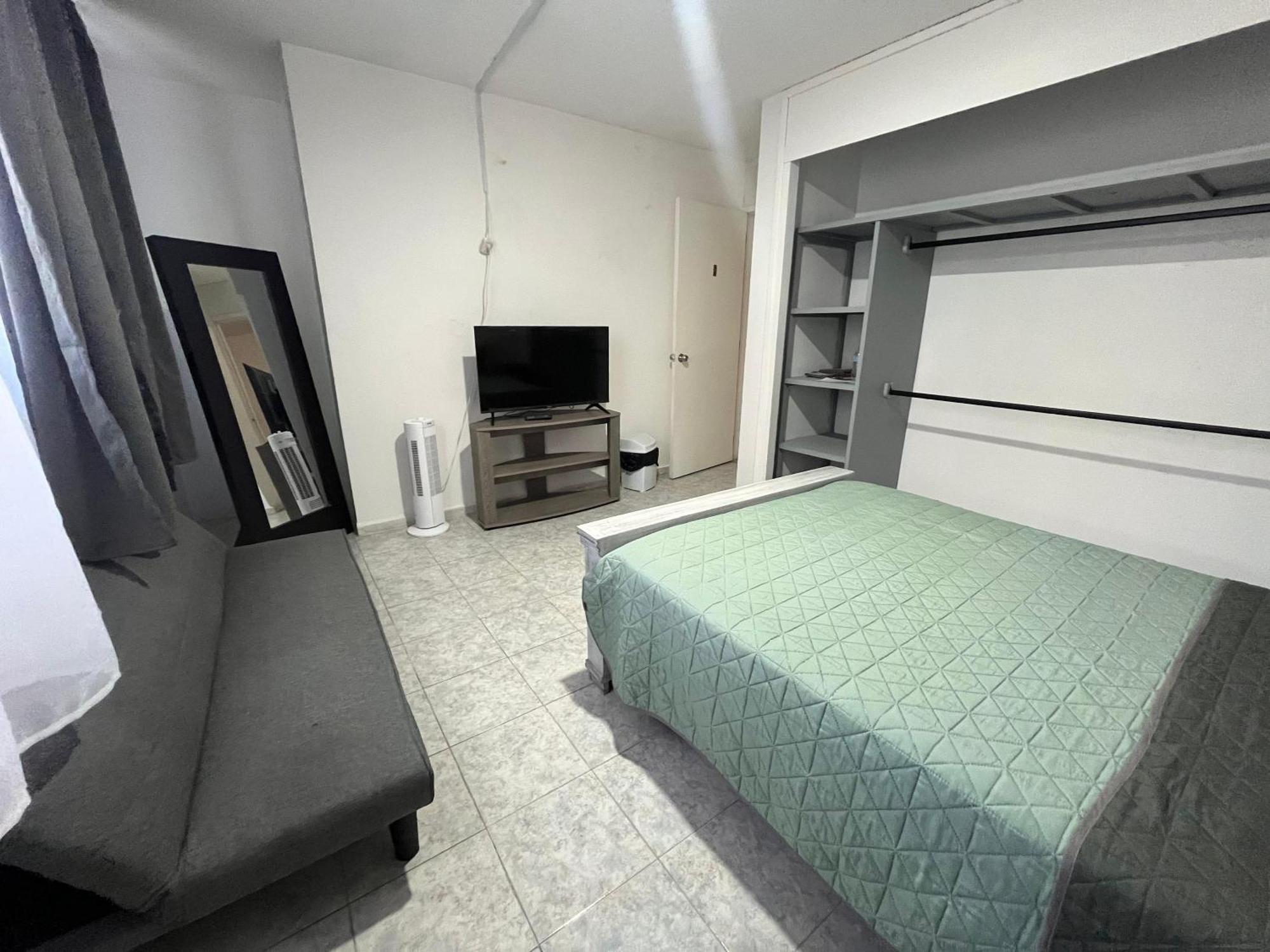8 Venator House Boutique Appartement León Buitenkant foto